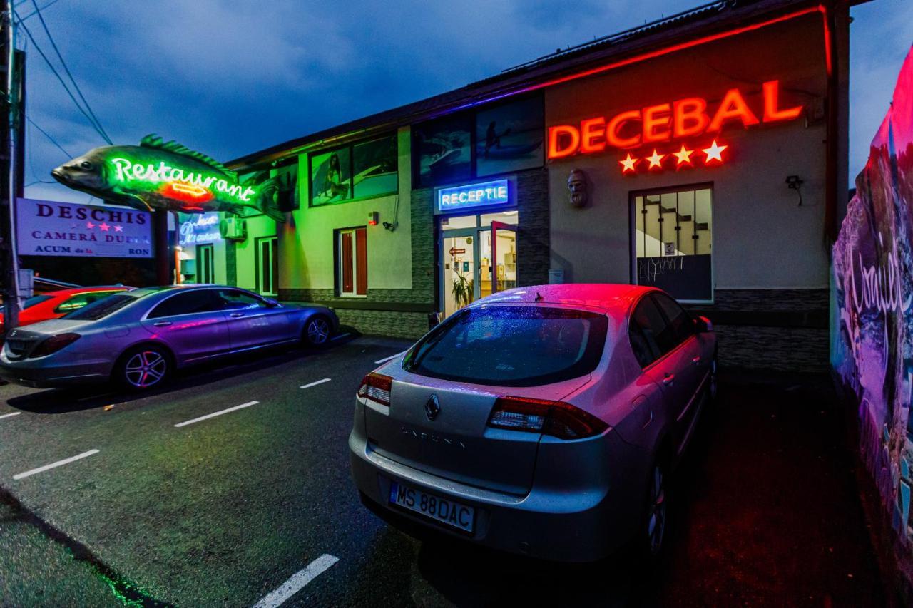 Pensiunea Decebal Resort - Cazanele Dunarii Dubova Eksteriør bilde